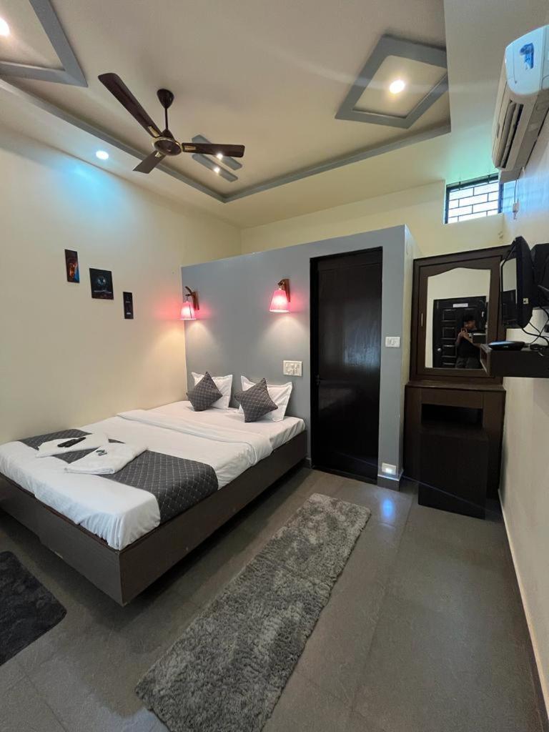 Vagator House Resort Goa Exterior foto