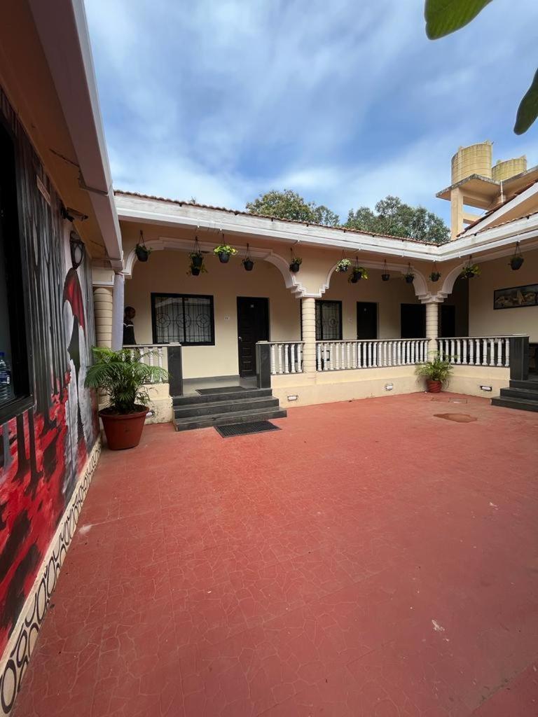 Vagator House Resort Goa Exterior foto